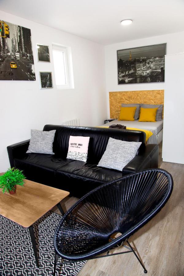 Les Lofts De Provins: Apt 4 Eksteriør billede