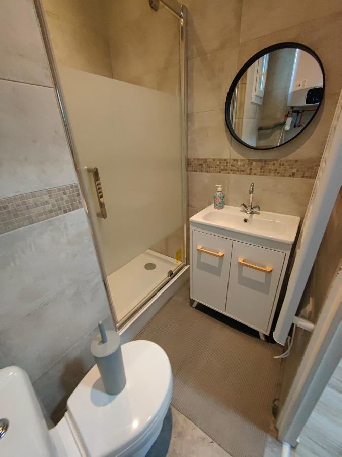 Les Lofts De Provins: Apt 4 Eksteriør billede